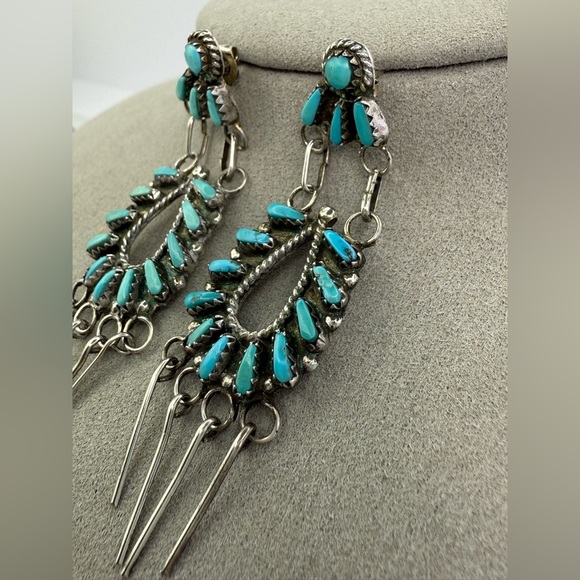 Antique Zuni sterling silver earrings sleeping beauty turquoise - Picture 4 of 10
